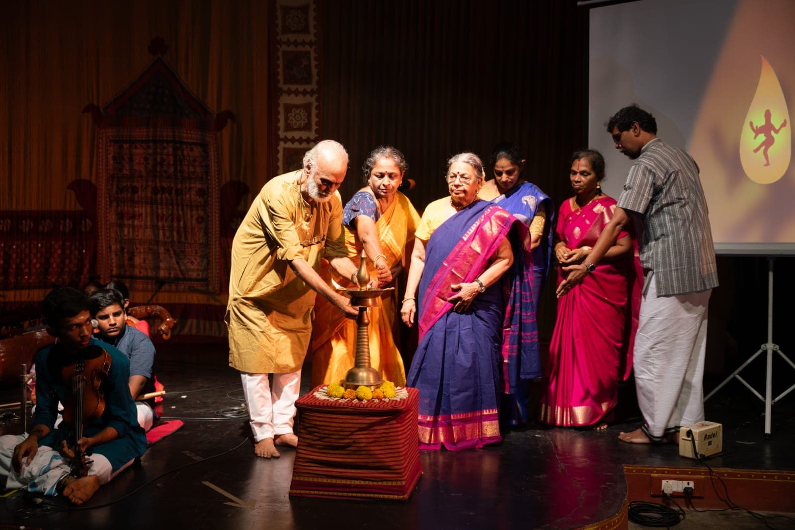 Kalai Kondattam